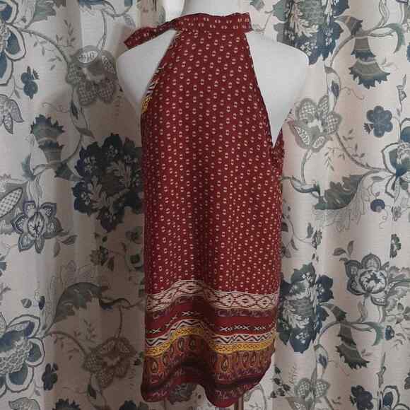 Freesia aztec print tie neck top in size large. Brick Red - Picture 4 of 5